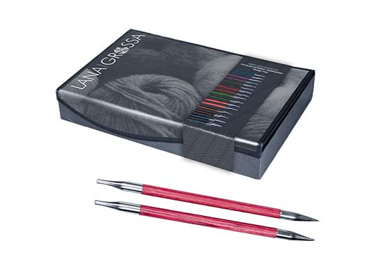 nadel-set-design-holz-multicolor-oder-natur